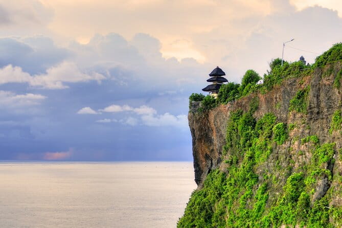 Ubud Jungle Swing - Monkey Forest - Water Temple - Waterfall - Tirta Empul Temple: A Water Temple Stop With Meaning