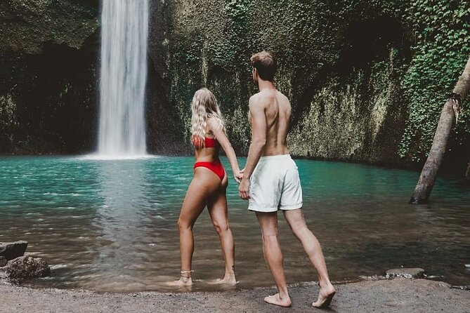 Ubud : Monkey Forest, Rice Terrace, Waterfall, Swing - Warung Dewa Malen stop: a practical food break idea