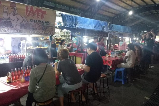 Ubud Night Traditional Market Food Tour - Timing, pickup, and group size: how the night moves at a human pace