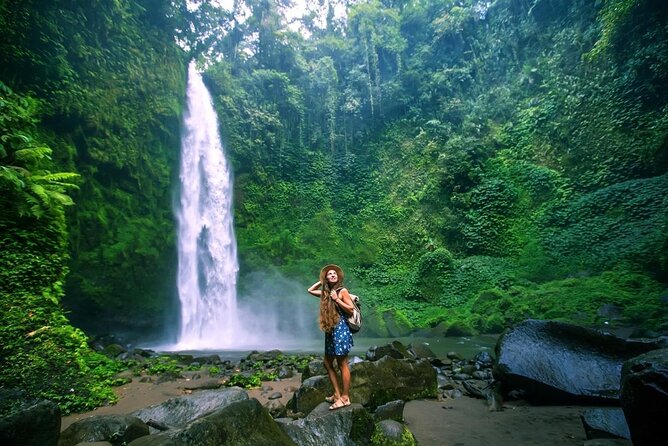 Ubud Private Tour: Waterfalls, Temple and Rice Terraces Swing - Kanto Lampo Waterfall Finale: Multi-Tier Views and Time to Swim