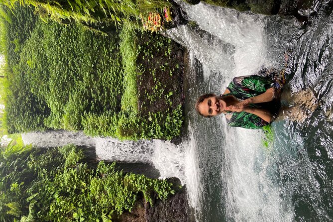 Ubud Shamanic Healing and Purification Ceremony - Step 2 at Mengening Temple: melukat in the sacred springs