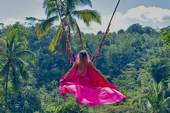UBUD : Temple and Waterfall All Inclusive Day Tour - Stop 1, Tegenungan Waterfall: your swim window and the photo spots