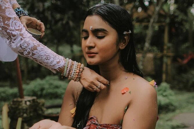Ubud Tour - Balinese Healing By Shaman And Self Purification - Coffee Plantation Break at Lumbung Sari Agroo