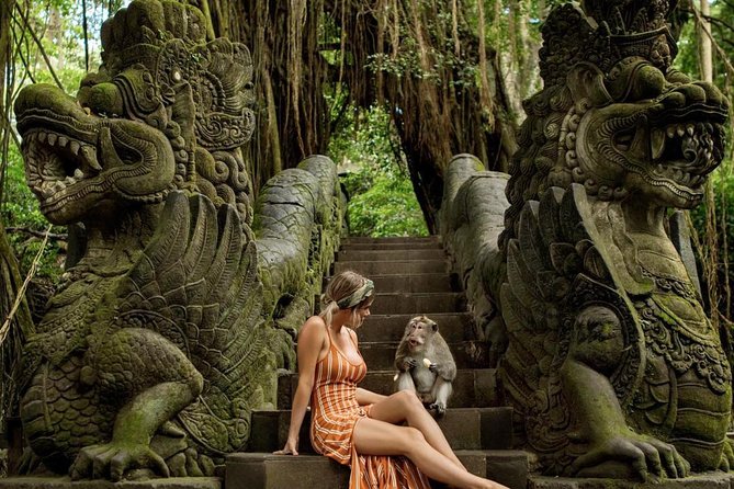Ubud Tour with Swing, Temple, Monkey Forest, and Waterfall - Tegenungan Waterfall: quick visit, real swim time