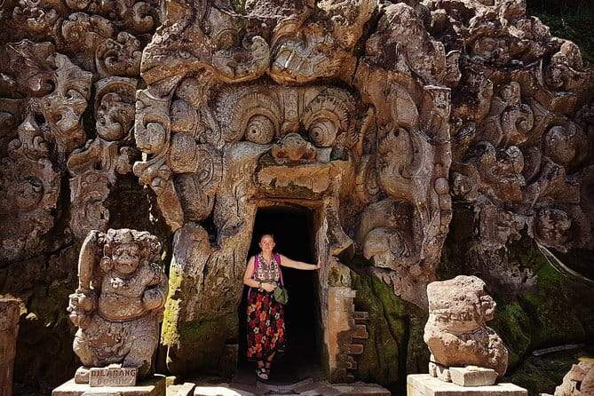Ubud Yoga, Open Chakra Healing and Temple Spiritual Cleansing - How Pickup, Car Comfort, and Guide Support Shape the Day